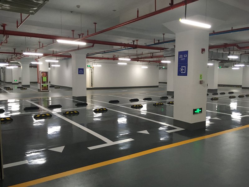 耐磨地坪漆多少钱一平方？这份攻略帮你找到性价比高的选择